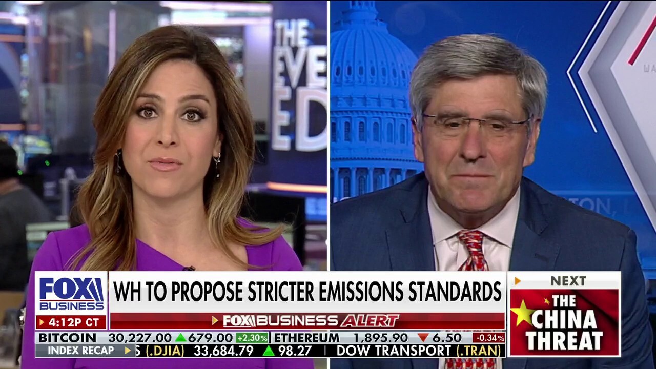Former economic advisor to President Trump Steve Moore explains how President Biden’s stricter emissions standards will affect Americans' ability to drive on ‘The Evening Edit.’