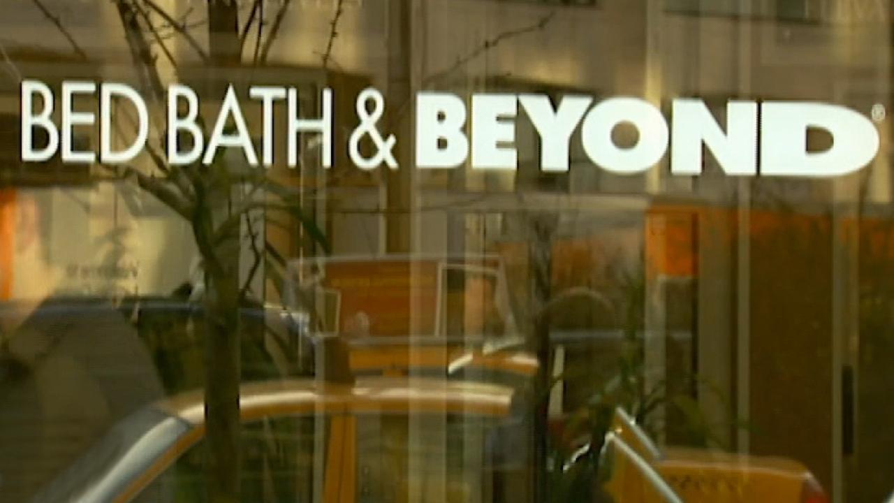 Bed Bath & Beyond discloses data breach; former Juul executive sues company