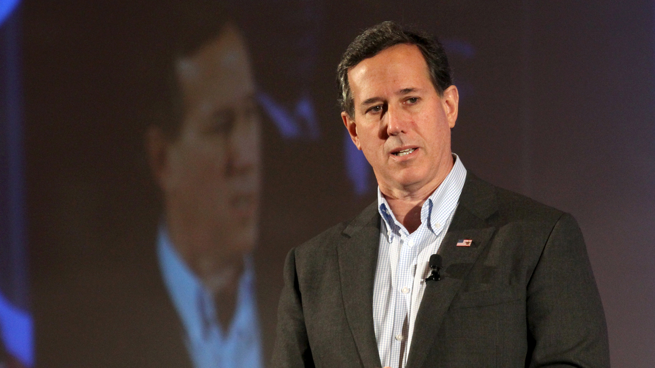 Santorum: Media doesn’t treat us fairly