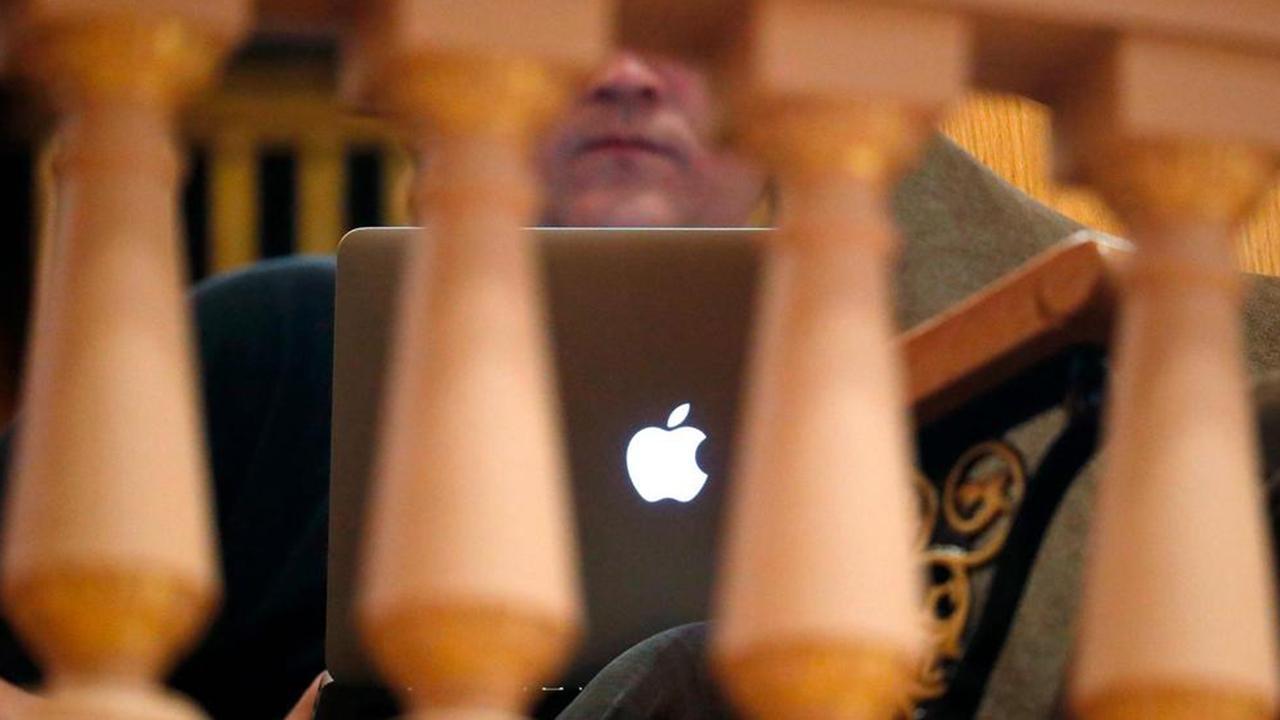 Apple has a fix for broken MacBook keyboards