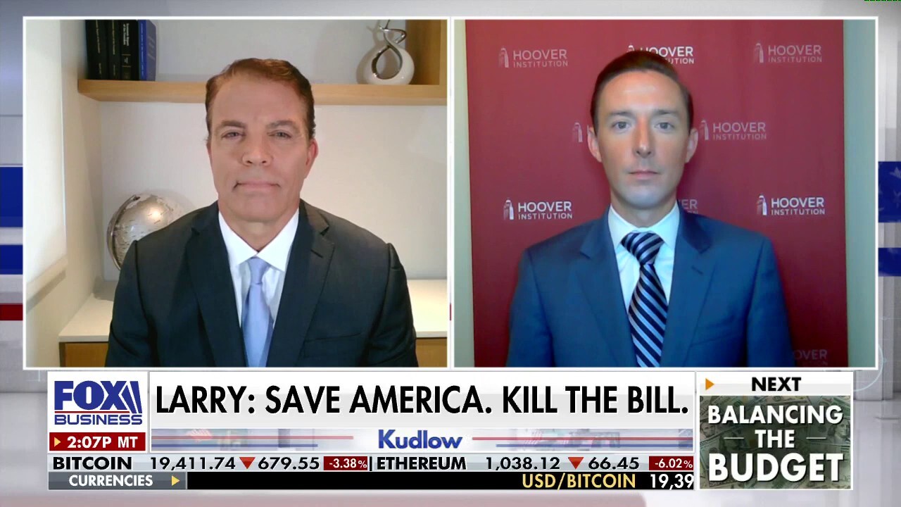  Hoover Institution fellow Tyler Goodspeed and former Council of Economic Advisers chair Tomas Philipson weigh in on rising inflation on 'Kudlow.'