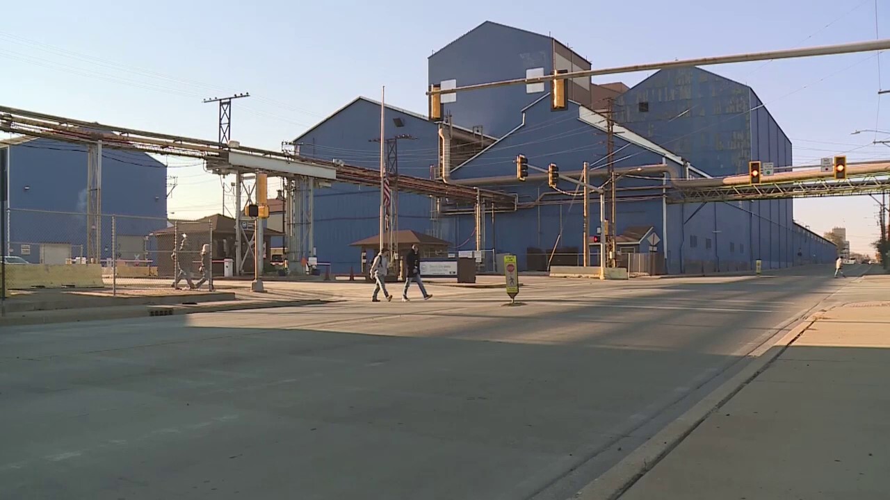 Layoffs at Granite City, Illinois mill could be devastating for local families and economy. FOX 2 reports. 