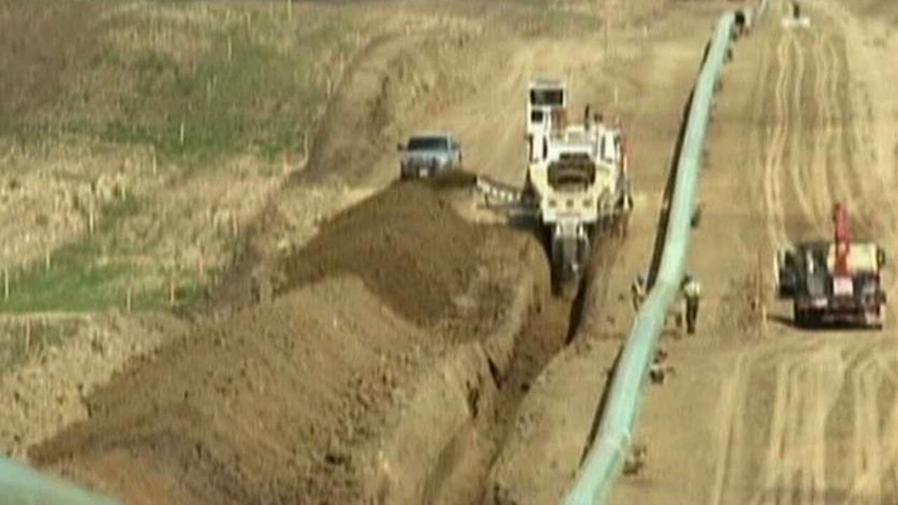 Trump to revive Keystone XL, Dakota pipelines