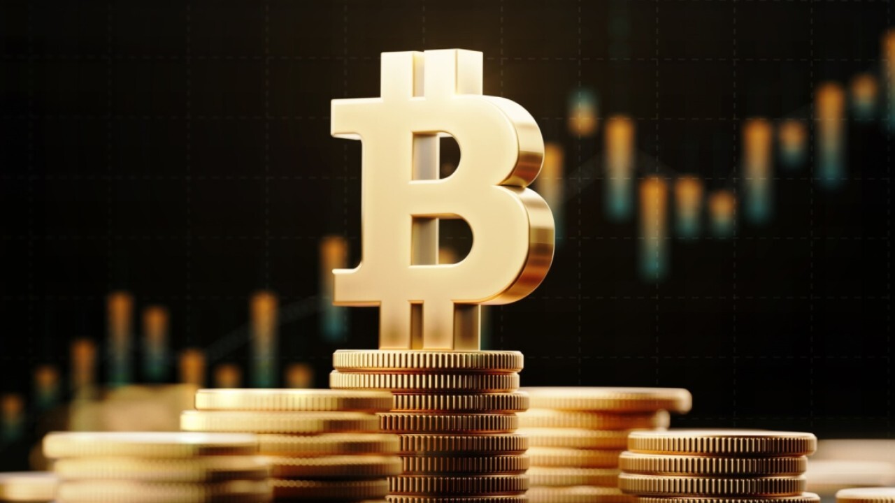 How should investors approach buying bitcoin?