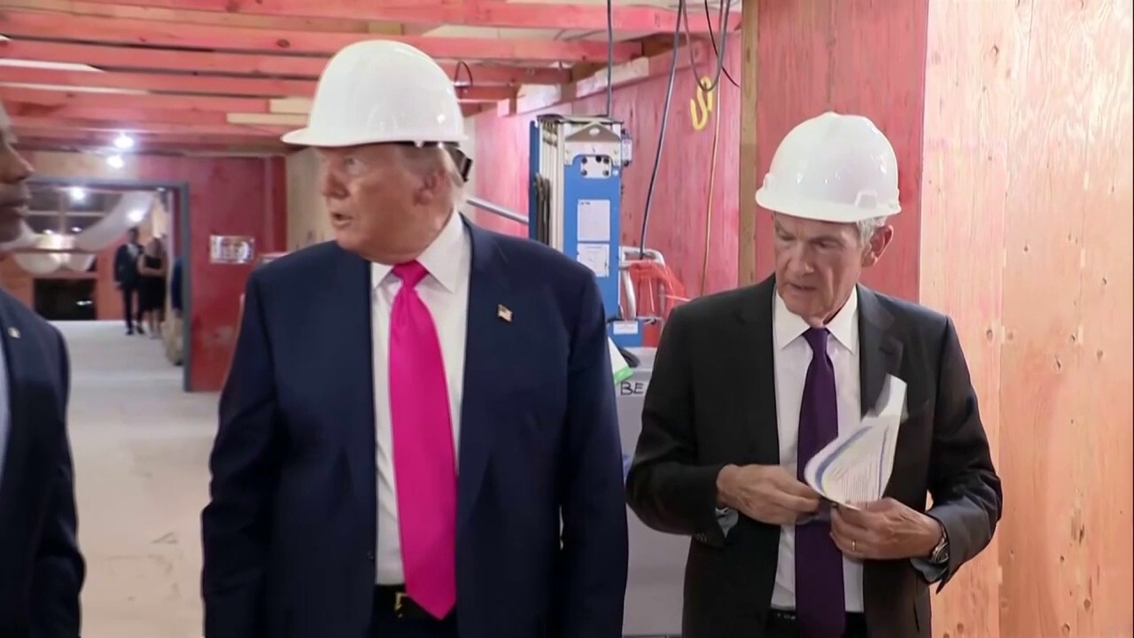 Trump and Federal Reserve Chairman Jerome Powell got into an awkward on-camera clash during the president's tour of the Fed's headquarters.