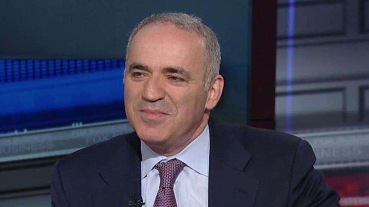 Garry Kasparov: U.S. hacking is out of control