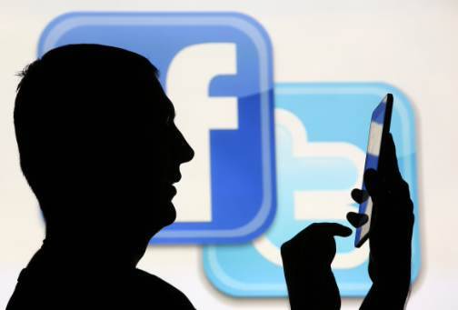 Social media and the 2016 election