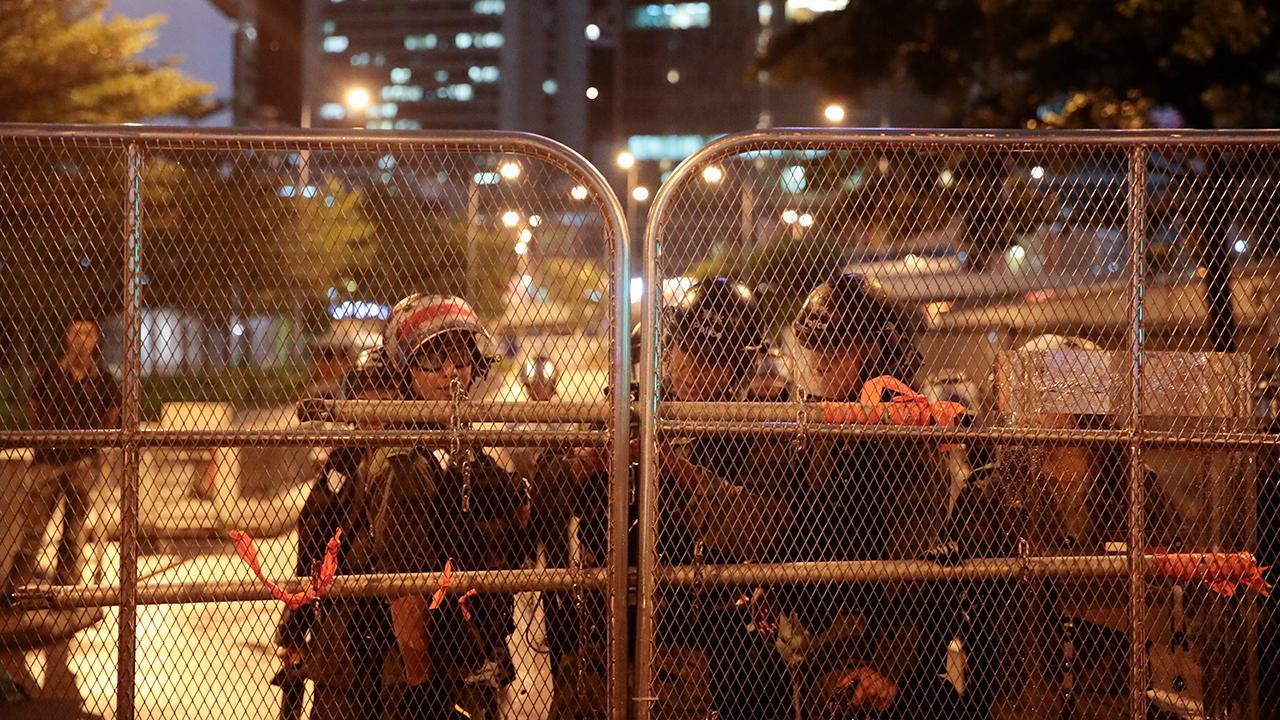 China warns that it can intervene in Hong Kong without an official request