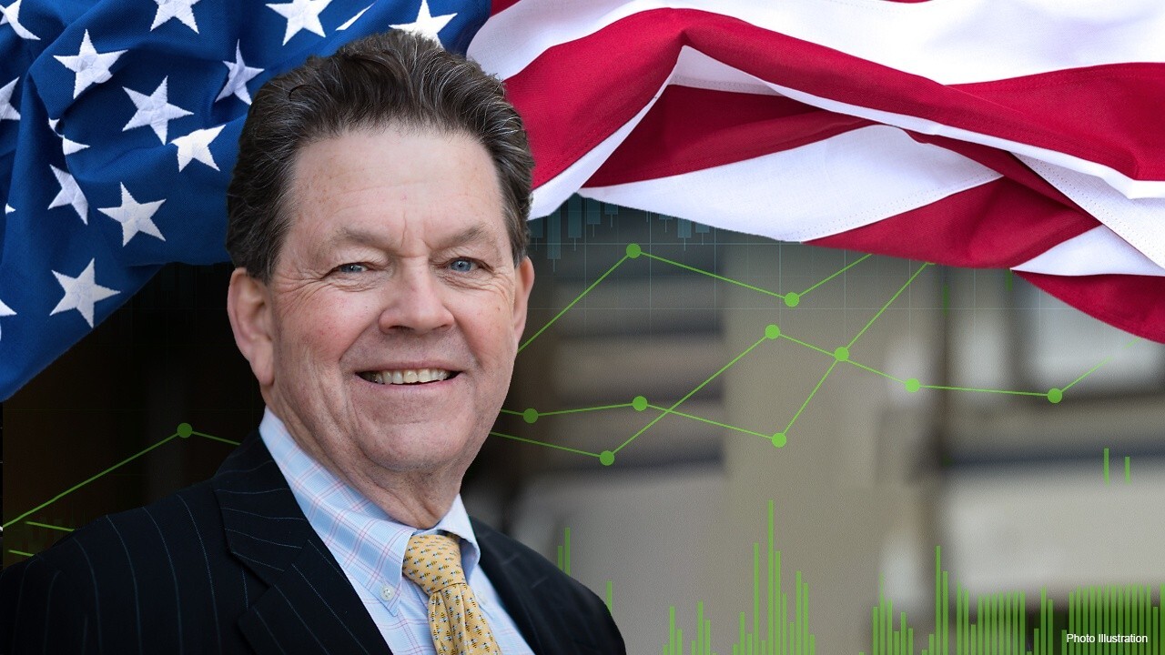 Former Reagan economist Art Laffer on enhanced unemployment, the markets and inflation. 