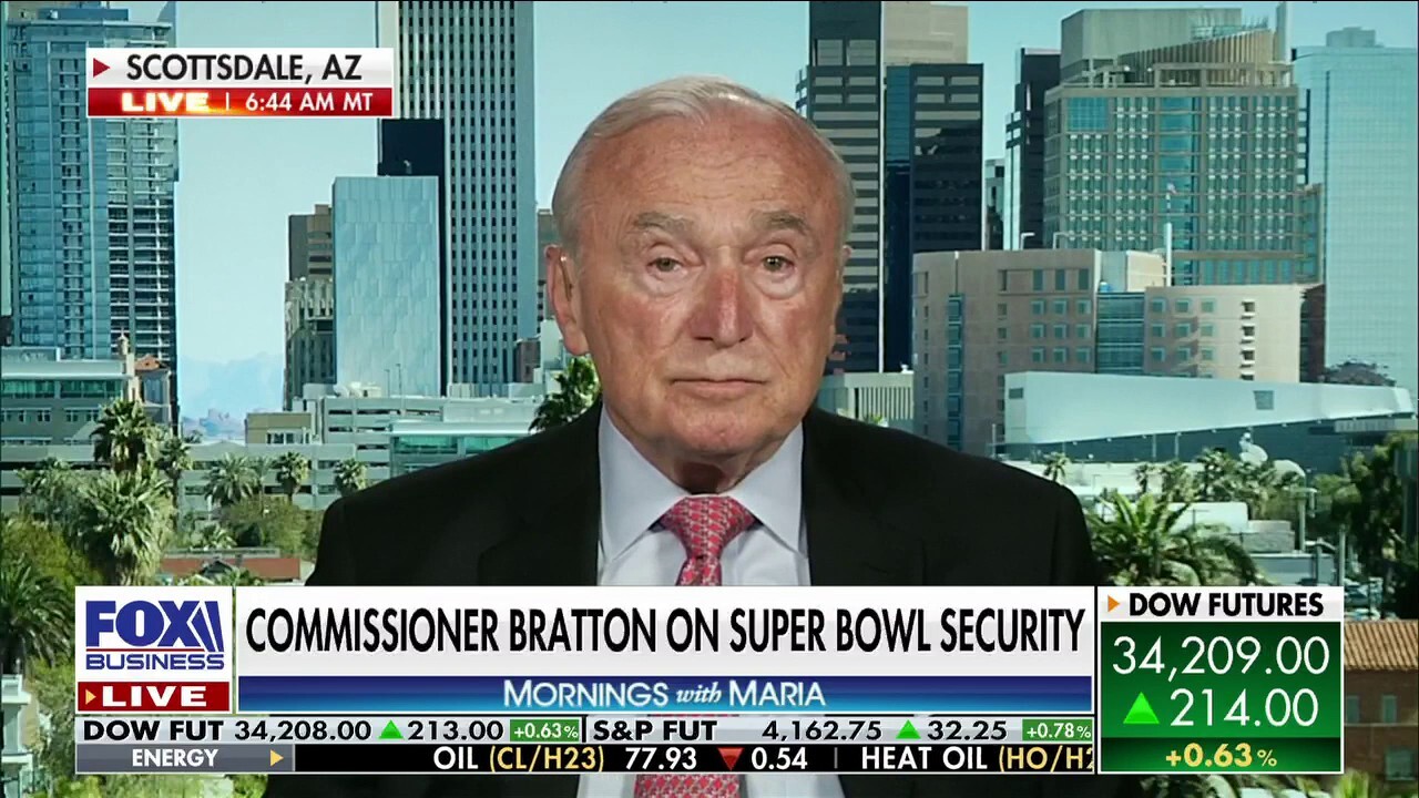 Americans should 'celebrate' public safety 'intimacy' of events like super bowl: Bill Bratton