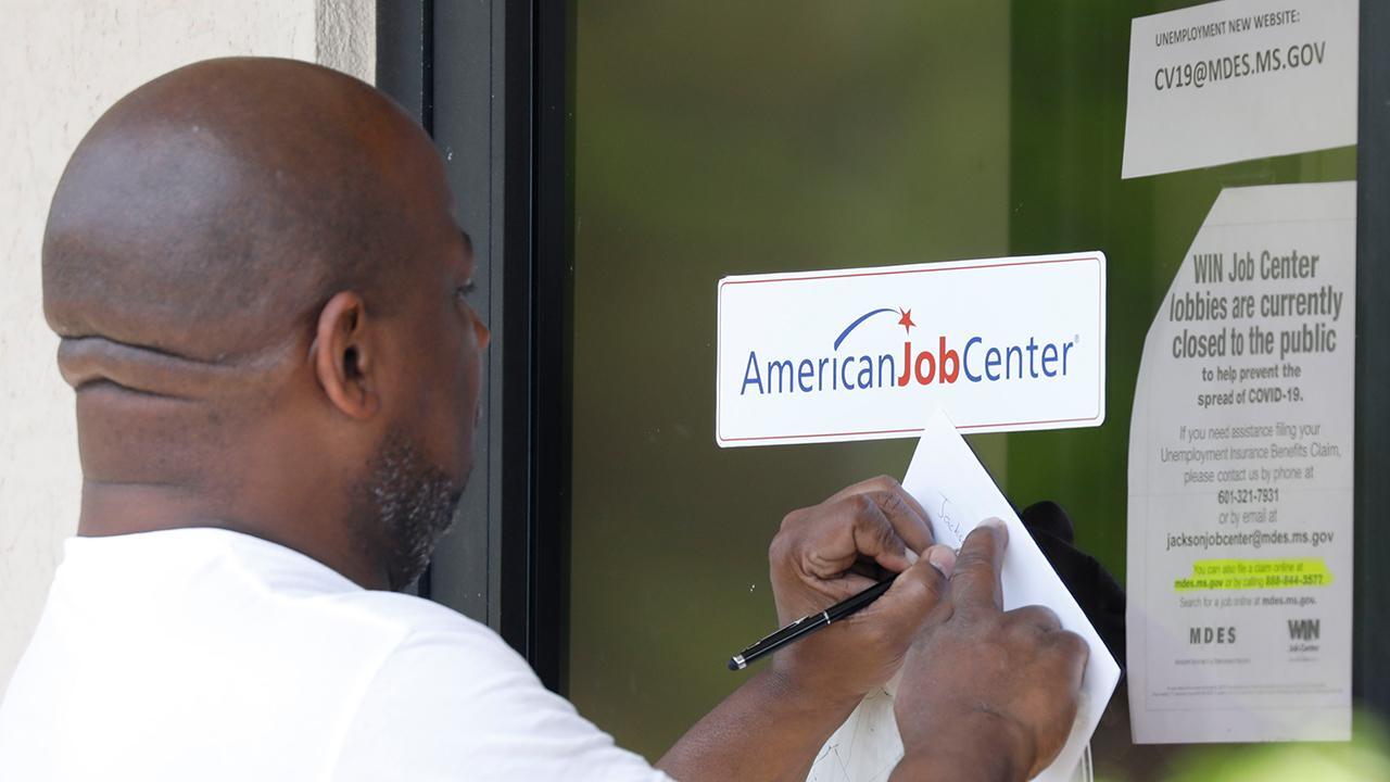 2.98M Americans applied for unemployment last week 