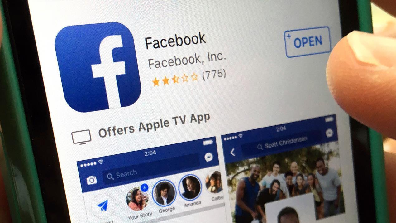 Facebook misses estimates for quarterly user growth