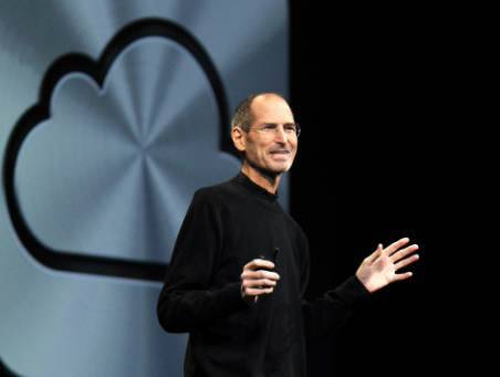 TV stars dig up Steve Jobs’ time capsule