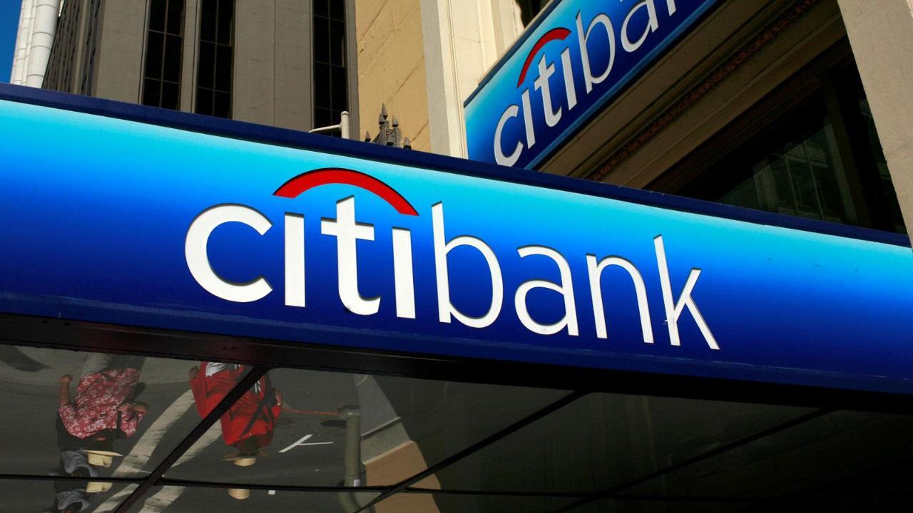 Why did the government bailout Citigroup?