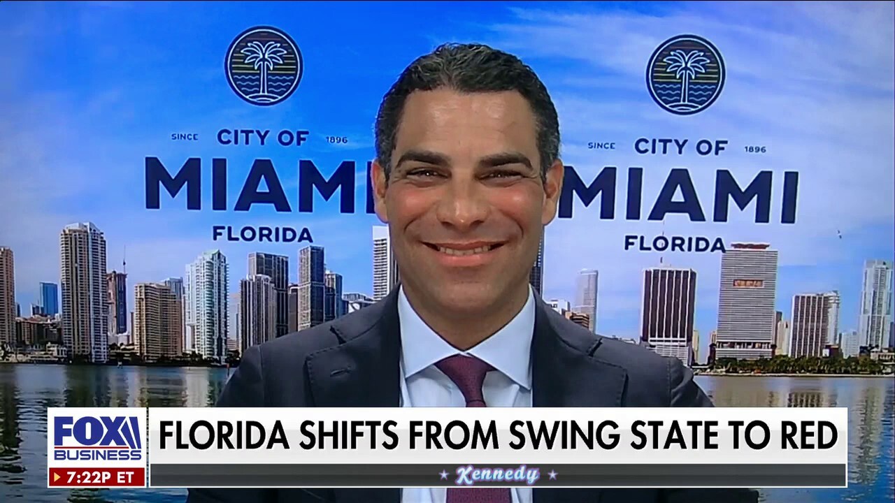 Miami Mayor Francis Suarez weighs in on why Florida shifted from a swing state to a solid red state after the midterm elections on 'Kennedy.' 