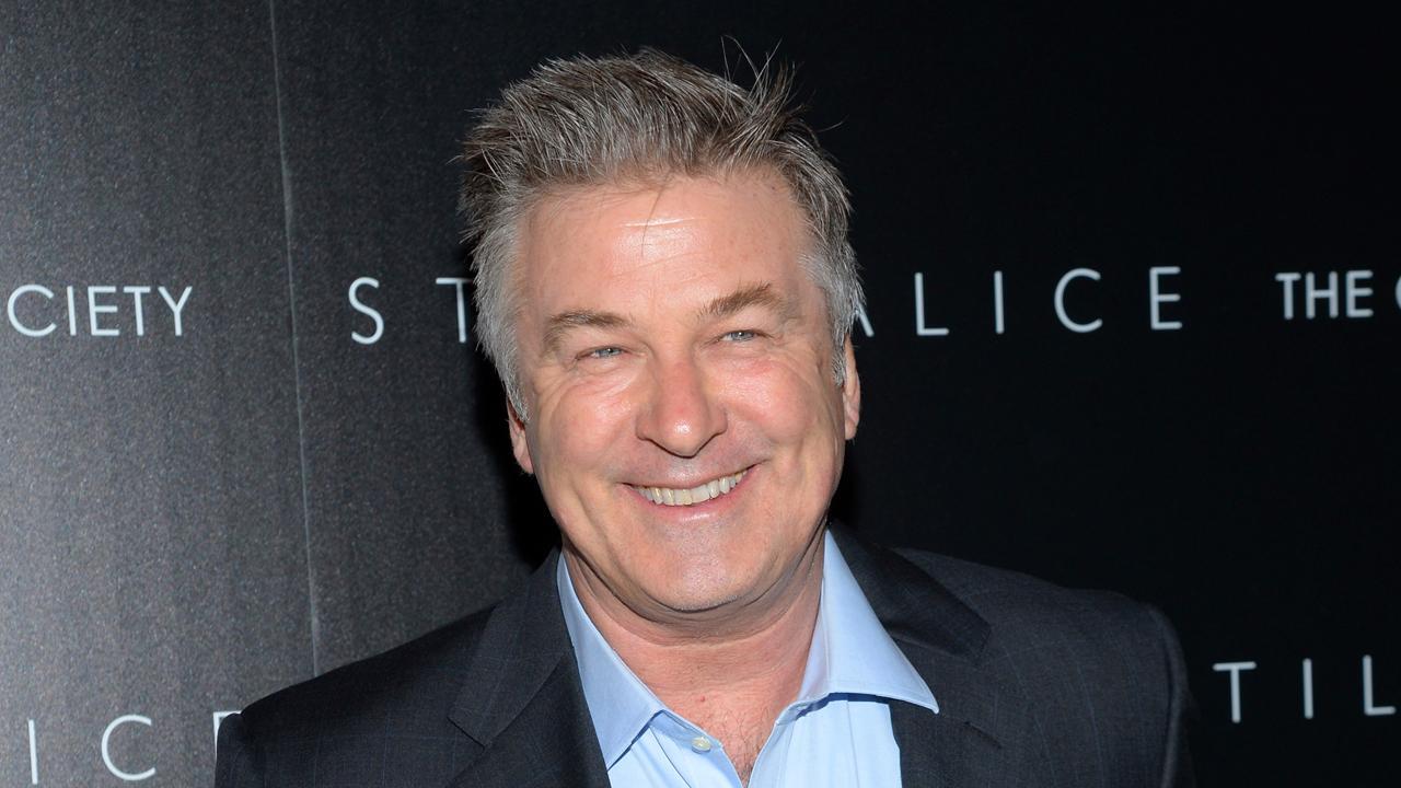 Alec Baldwin, Michael Moore to attend anti-Trump rally in NYC
