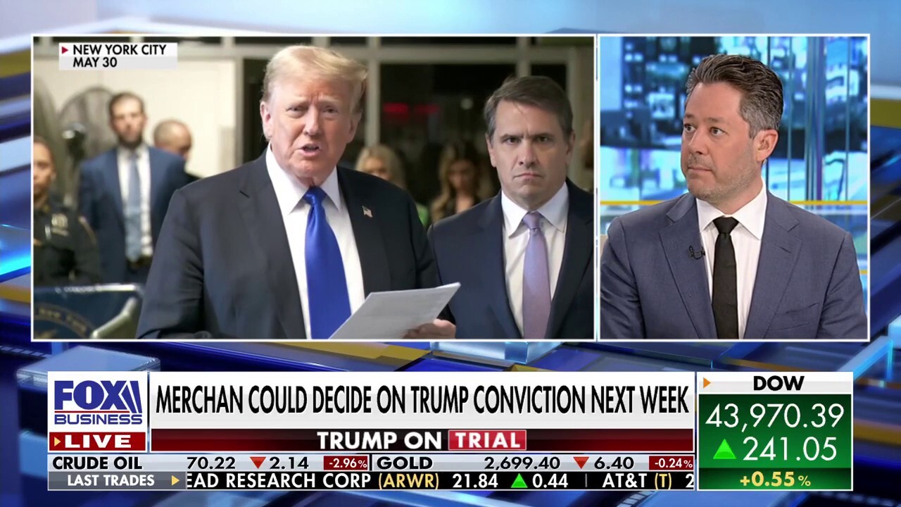 Paths to keep Trump case open are 'insurmountable' for Judge Merchan, says ex-federal prosecutor