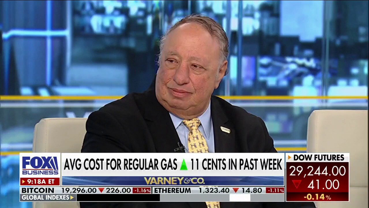 United Refining Company CEO John Catsimatidis tells 'Varney & Co.' there is a struggle between common sense oil prices and where oil producing nations are pushing fuel costs.