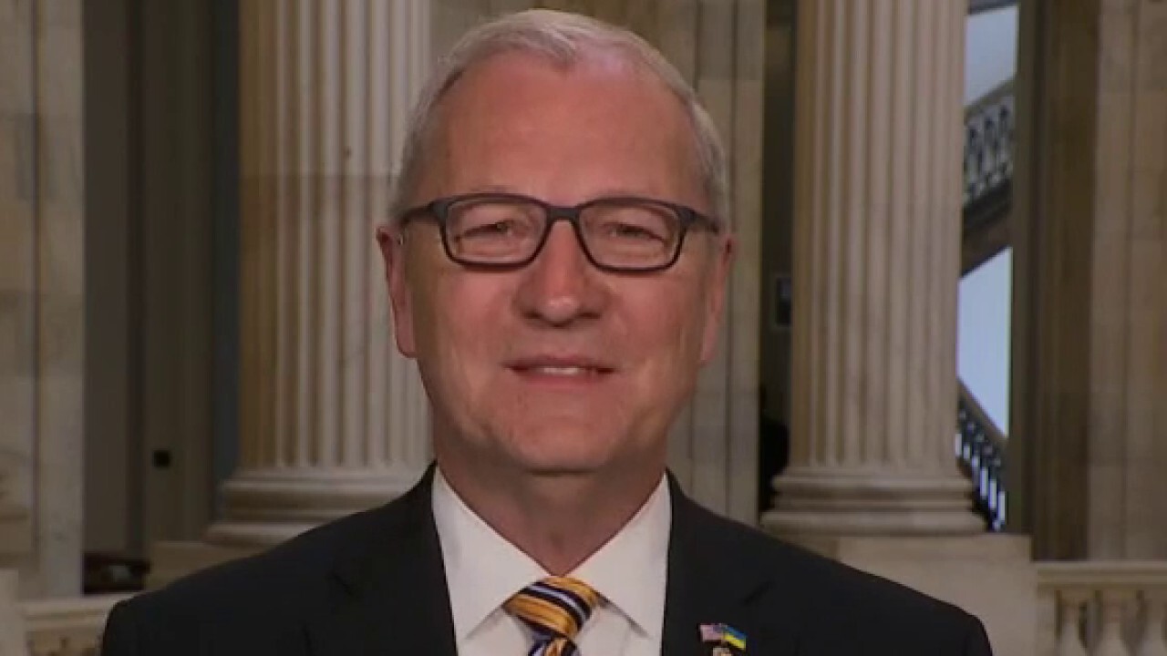 Sen. Kevin Cramer, R-ND, weighs in on Russia funding far-left climate groups and U.S. energy independence on 'Kudlow.