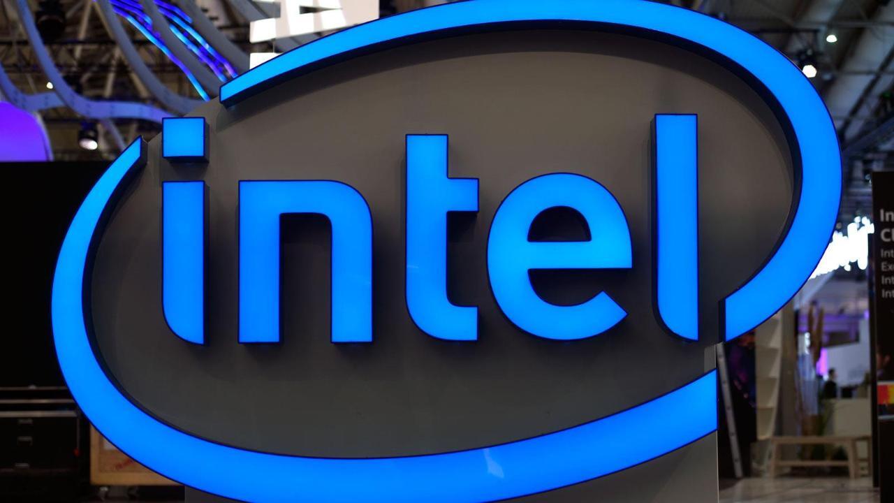 Intel CEO resigns over relationship with employee