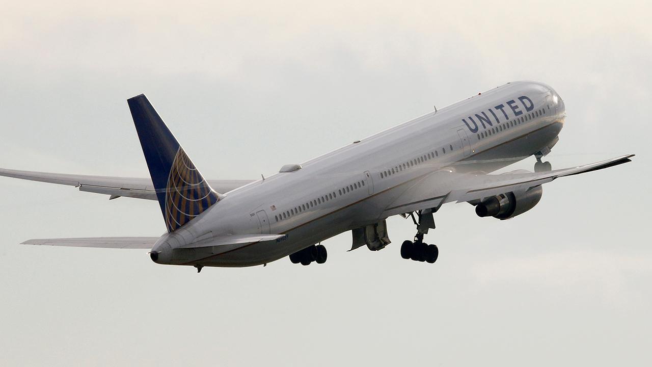 United adds flights to get Super Bowl fans to Minneapolis