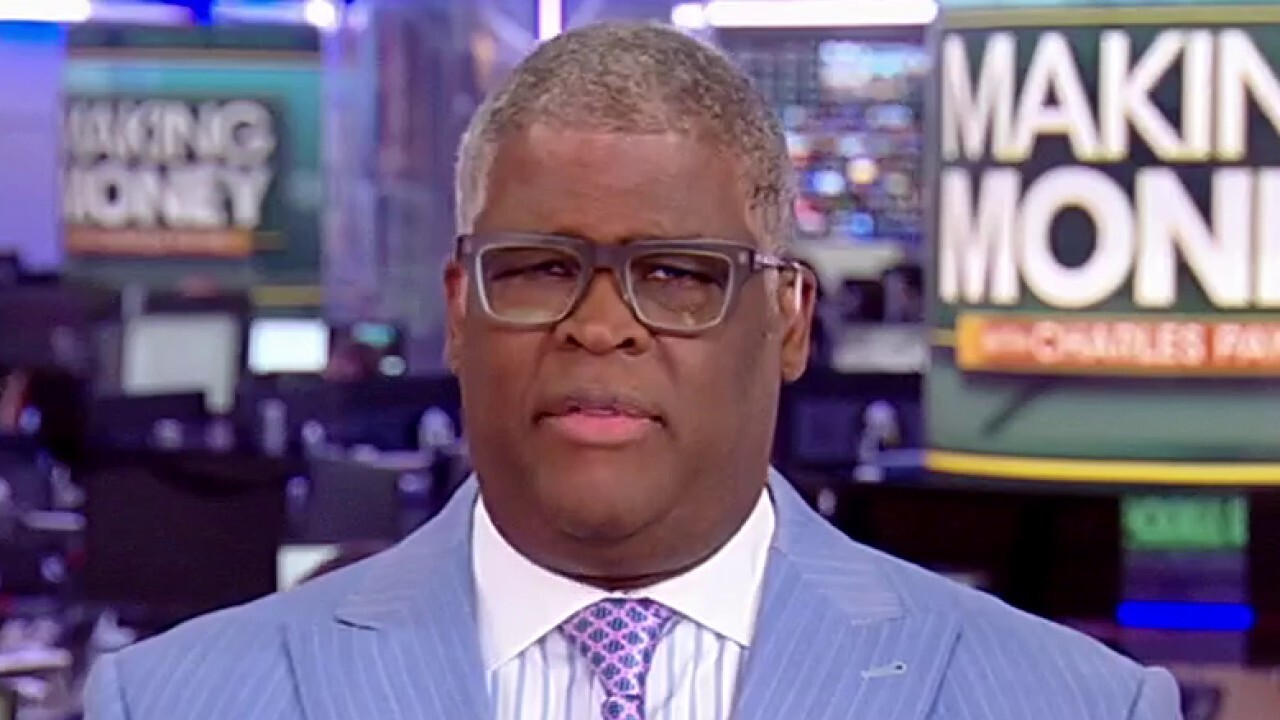 Charles Payne: Investors shouldn't deal with market pain by selling names that may come back