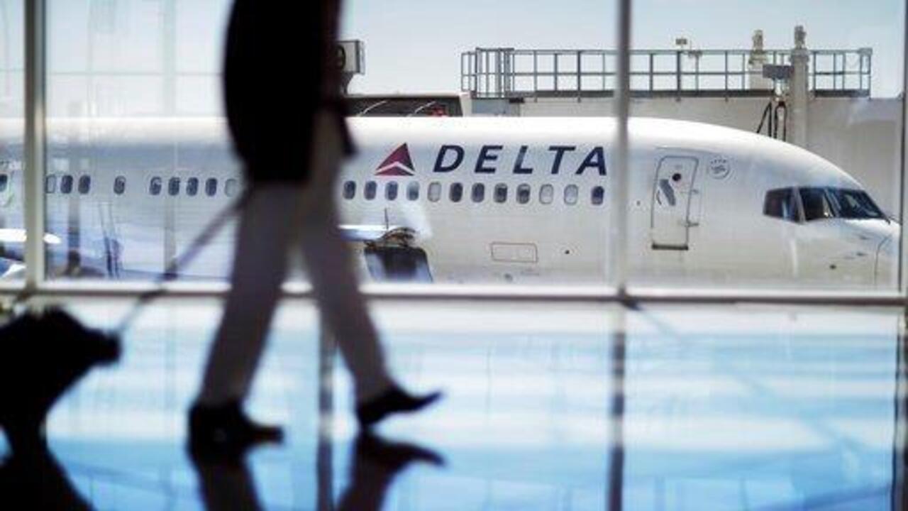Delta kicks family off flight for child's seat  