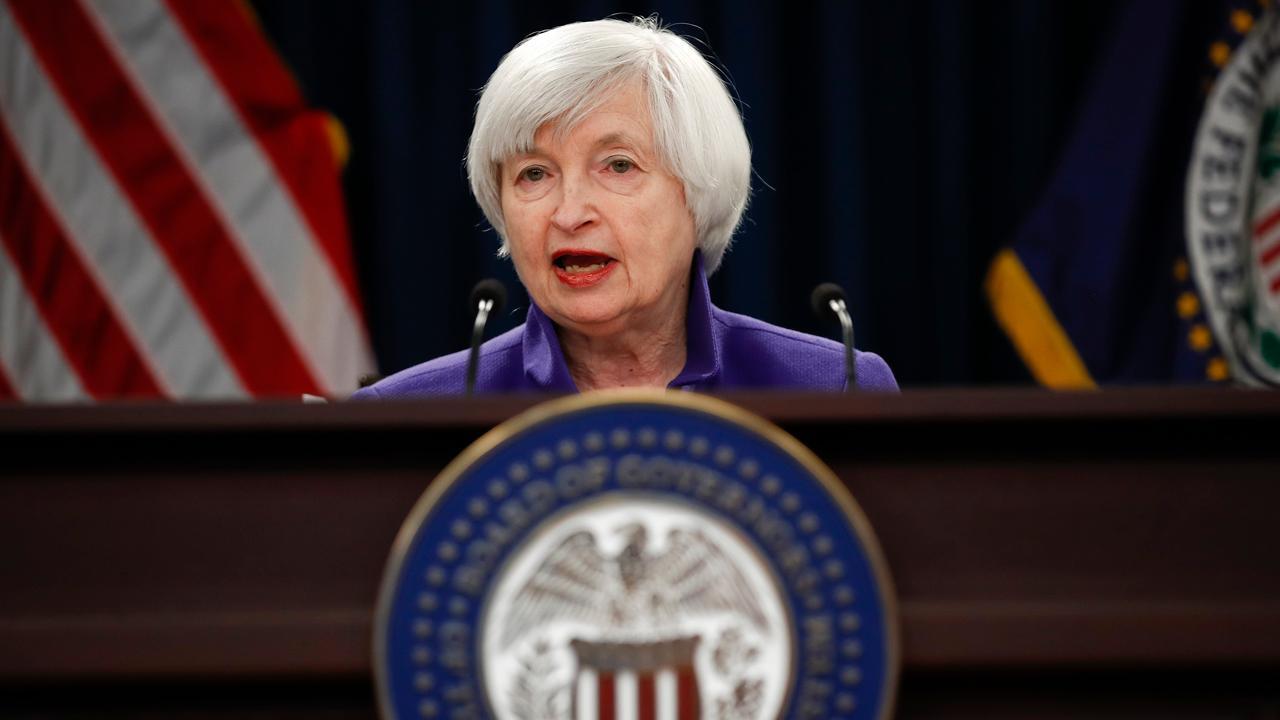 Fed anticipates Trump tax cuts will stimulate economy