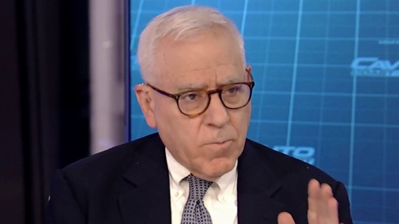Carlyle Group co-founder and 'How to Invest' author David Rubenstein discusses artificial intelligence revolution, the growing 2024 candidate field, the impact of Trump's indictment on his campaign and current consumer sentiment.