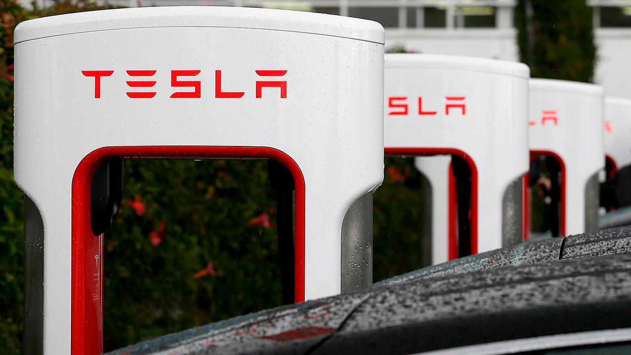 Tesla legal team concerned over SEC probe