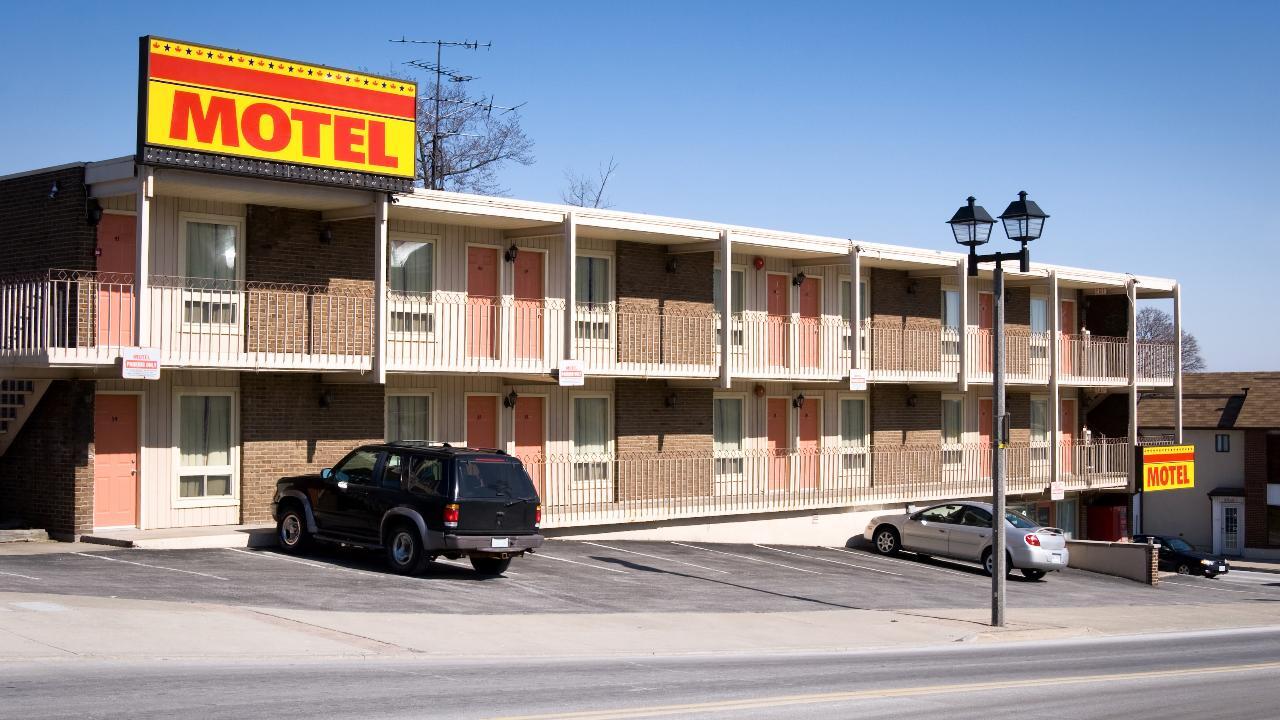 Motels see boost amid coronavirus 