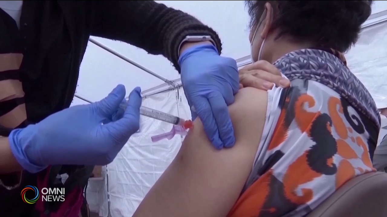 省府再度放宽优先接种疫苗门槛－ Apr 27, 2021