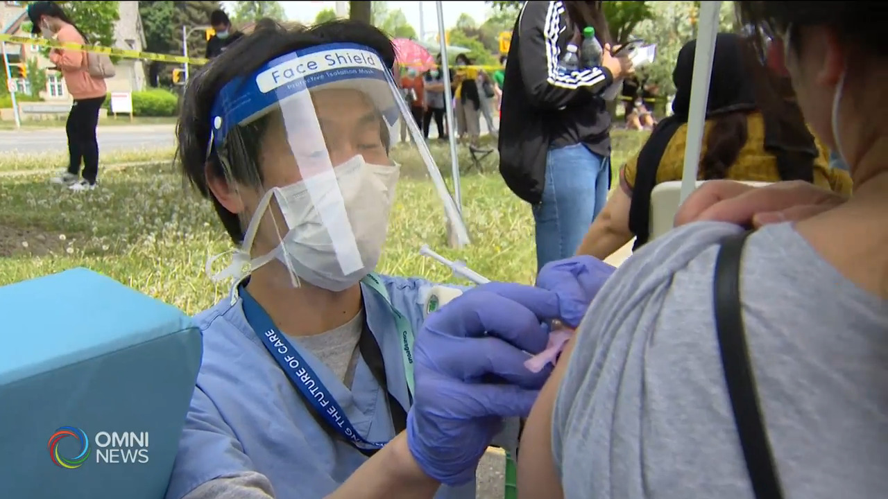 士嘉堡商場流動疫苗注射站 12歲符合資格 -- May 21, 2021 (ON)