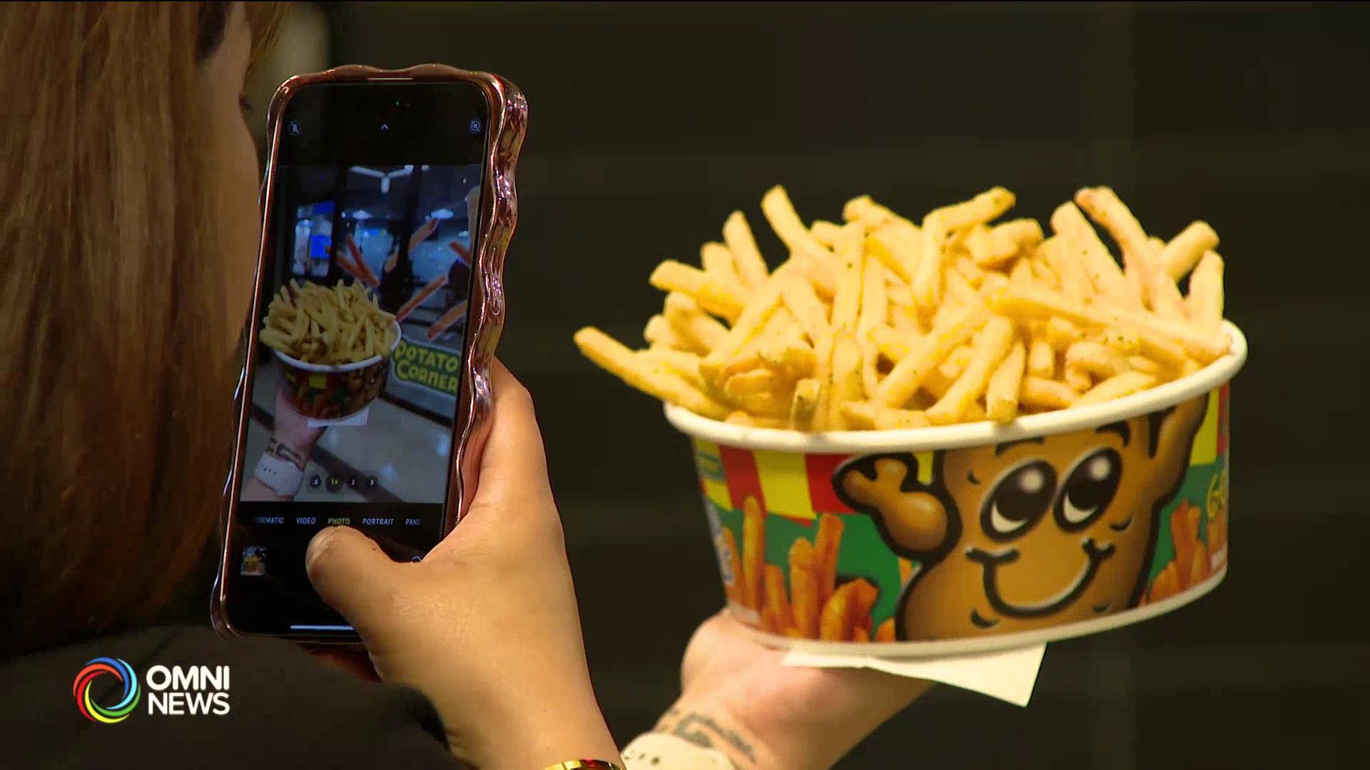 Kauna-unahang Potato Corner pop-up sa Ontario, pinilahan