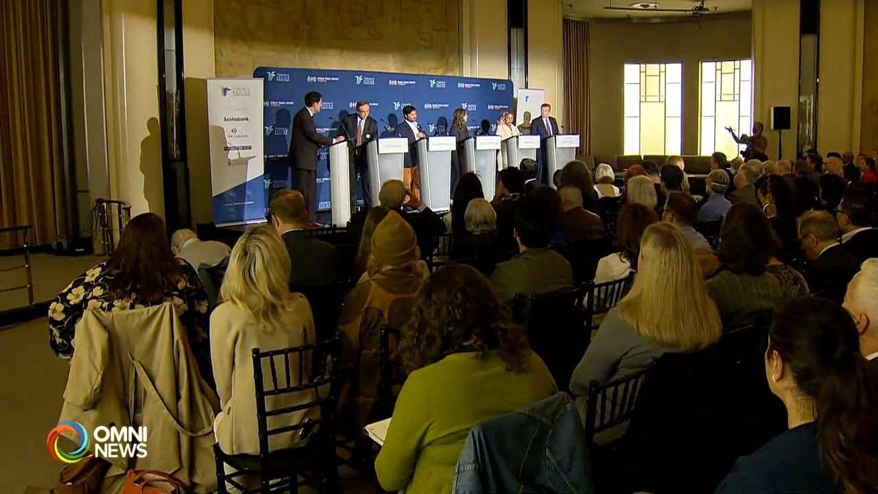 多伦多市长候选人参与竞选辩论 (ON)