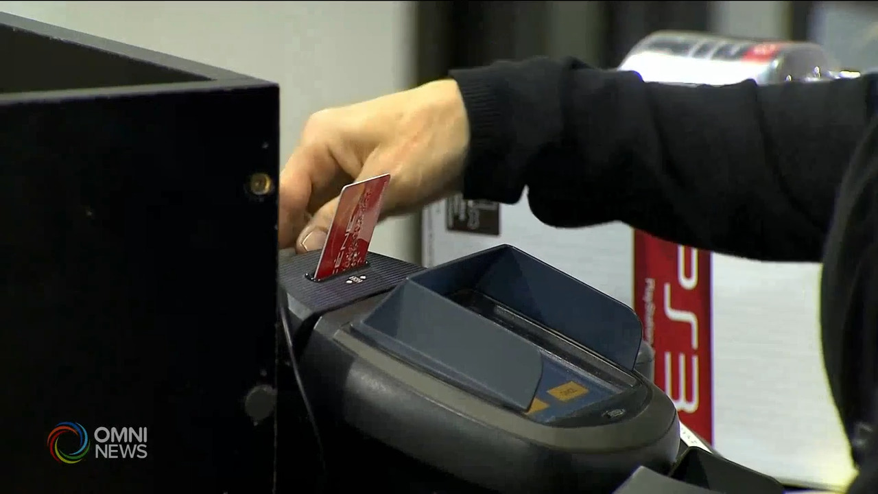 Canadians sa ilang probinsya, natanggap ang unang carbon tax rebate ngayong taon