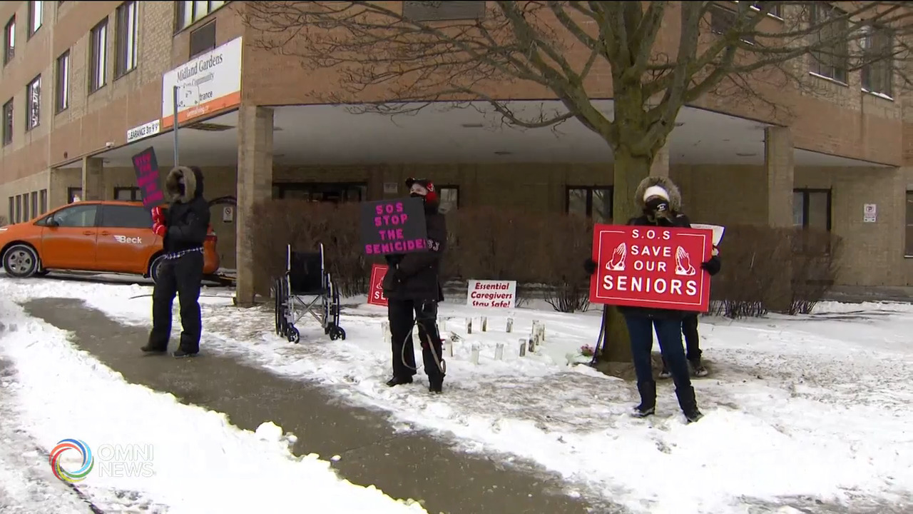 示威者呼籲省府正視長期護理院管理問題 -- Feb 16, 2021 (ON)