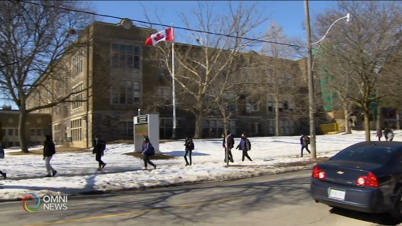 学校出现变种病毒，省府加强防疫 － Feb 25, 2021