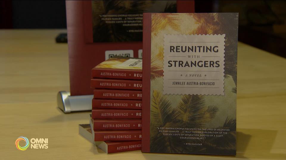 Bagong libro ng Pilipinang may-akda na Reuniting With Strangers mababasa na