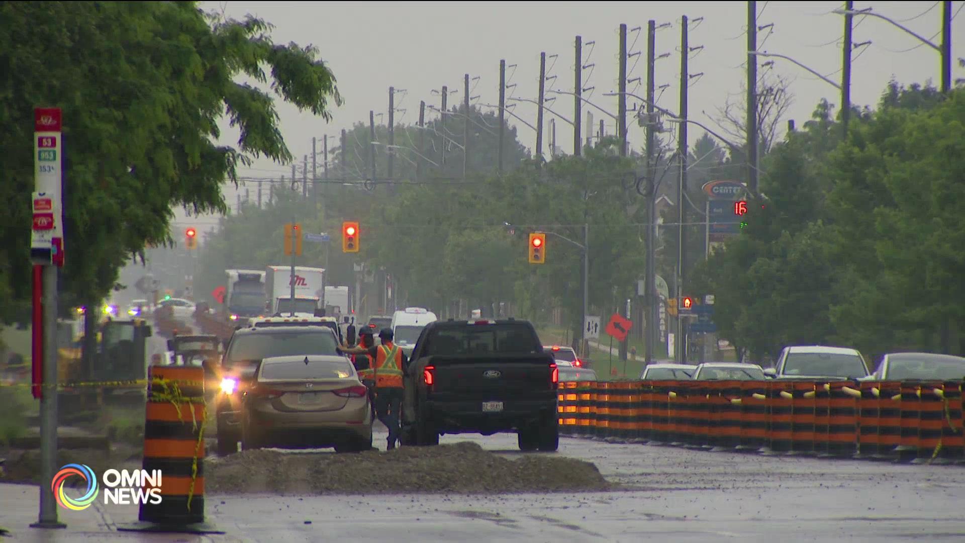 Midland 到McCowan 一段Steeles 修路交通嚴重堵塞