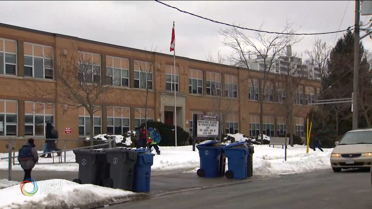 近五分一的安省公立學校傳出疫情 -- Mar 22, 2021 (ON)