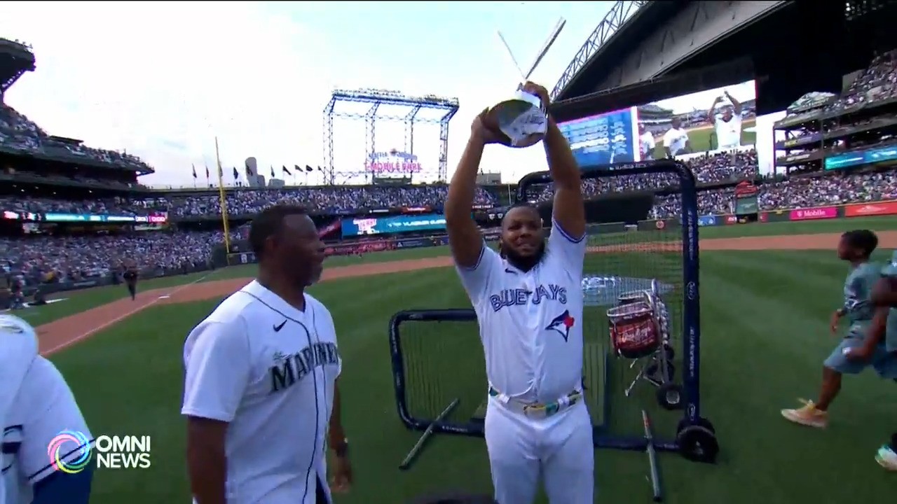 蓝鸟巨炮小葛雷诺拿下MLB全垒打大赛冠军