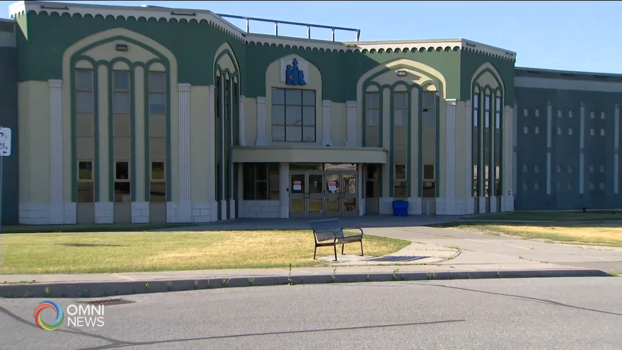 闖入士嘉堡清真寺男女不涉仇恨犯罪 -- Jun 16, 2021 (ON)