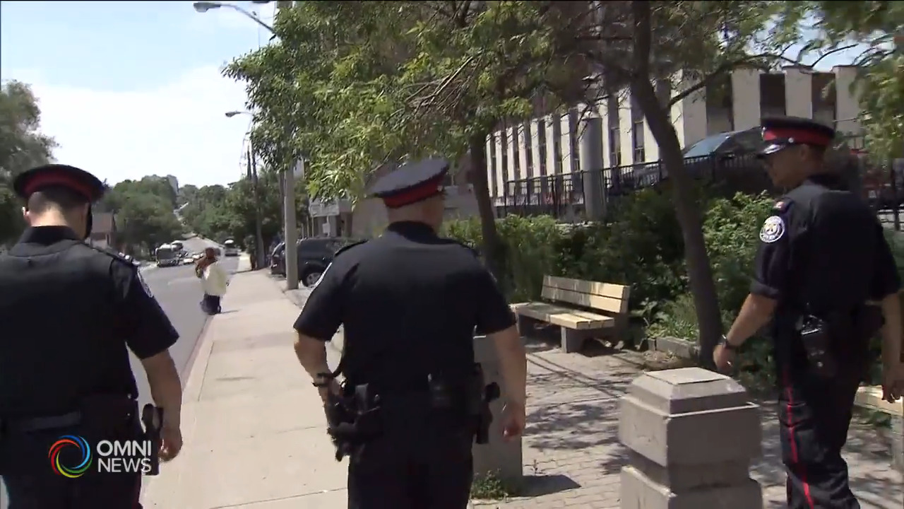 多市警方週末發出221項違防疫令檢控 -- May 04, 2021 (ON)