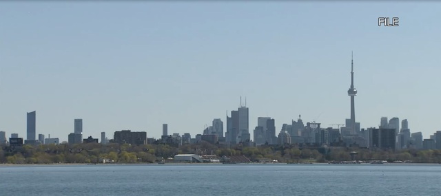 خصم ضريبي لمن يشتري...