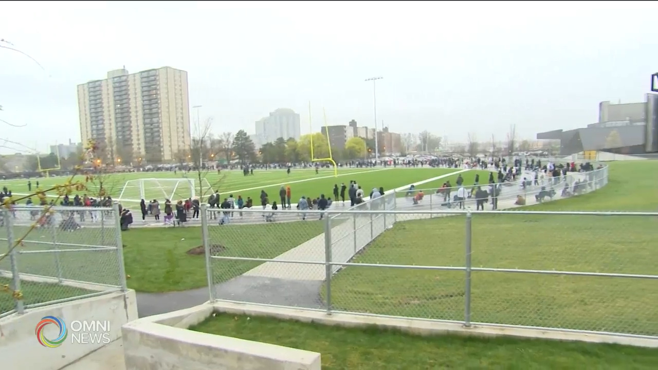 Long line-ups at Scarborough vaccination clinic  | OMNI News Punjabi