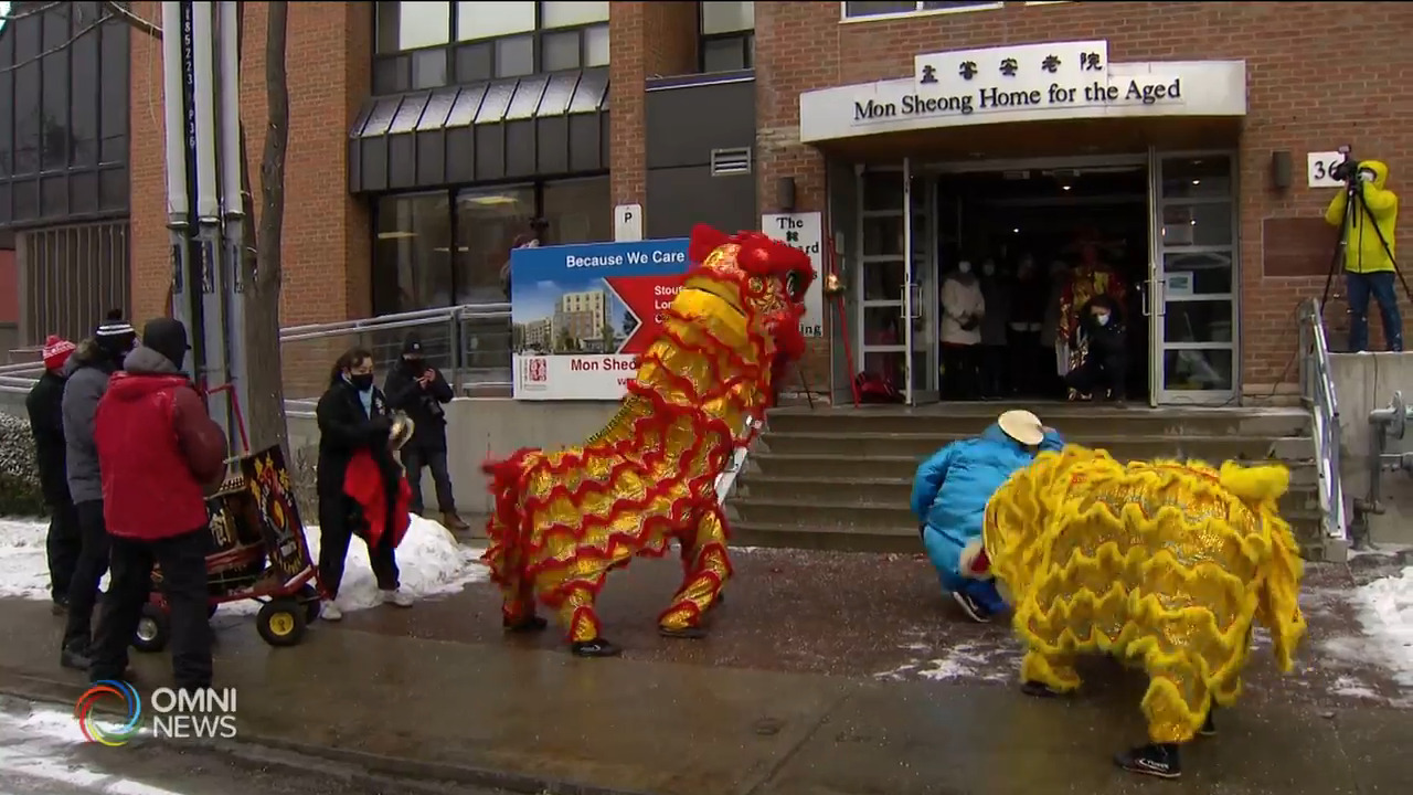 中區華埠孟嘗安老院實體醒獅表演 -- Feb 12, 2021 (ON)