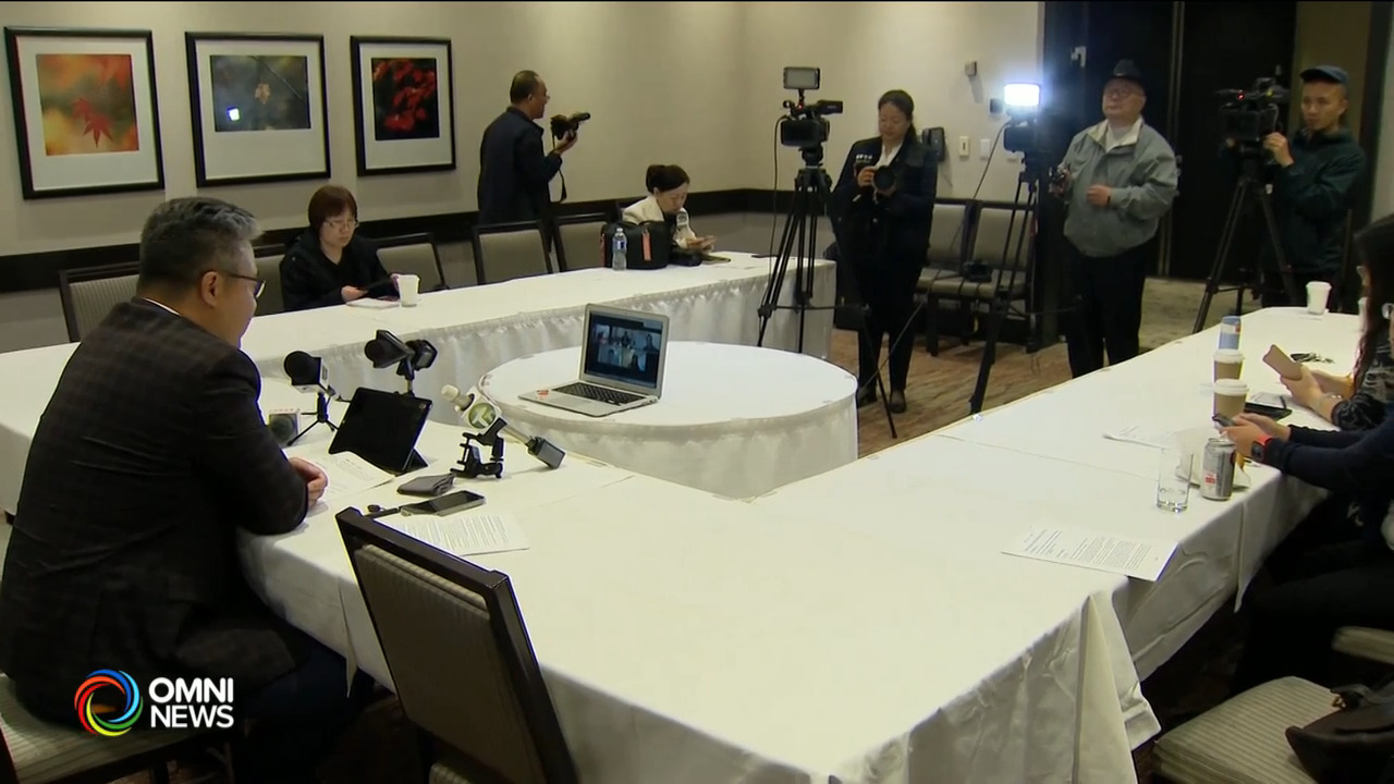 董晗鵬舉行中文傳媒圓桌會議(ON)