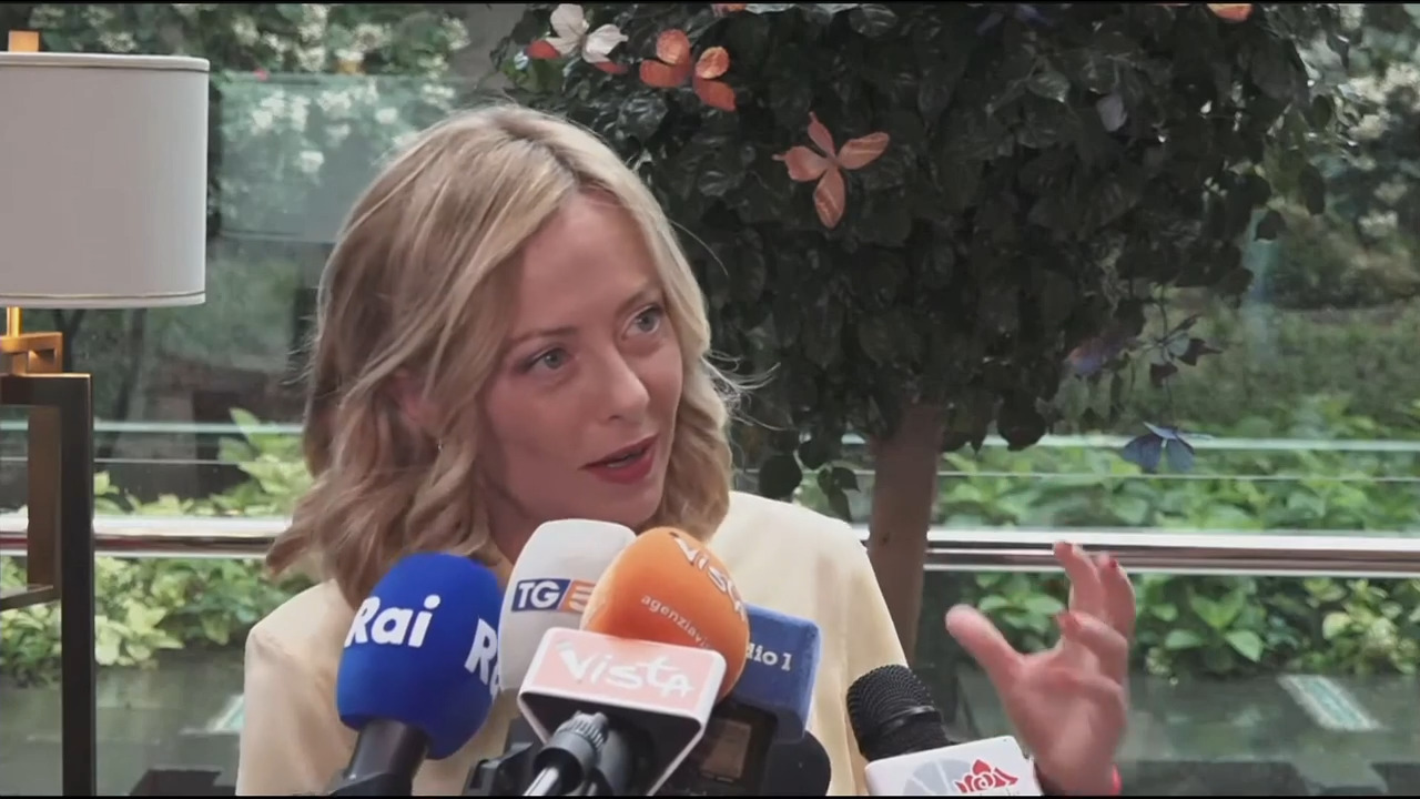 Dossier Ue e report sulla libertà di stampa in Italia, Meloni attacca i giornali Dossier Ue e report sulla libertà di stampa in Italia, Meloni attacca i giornali