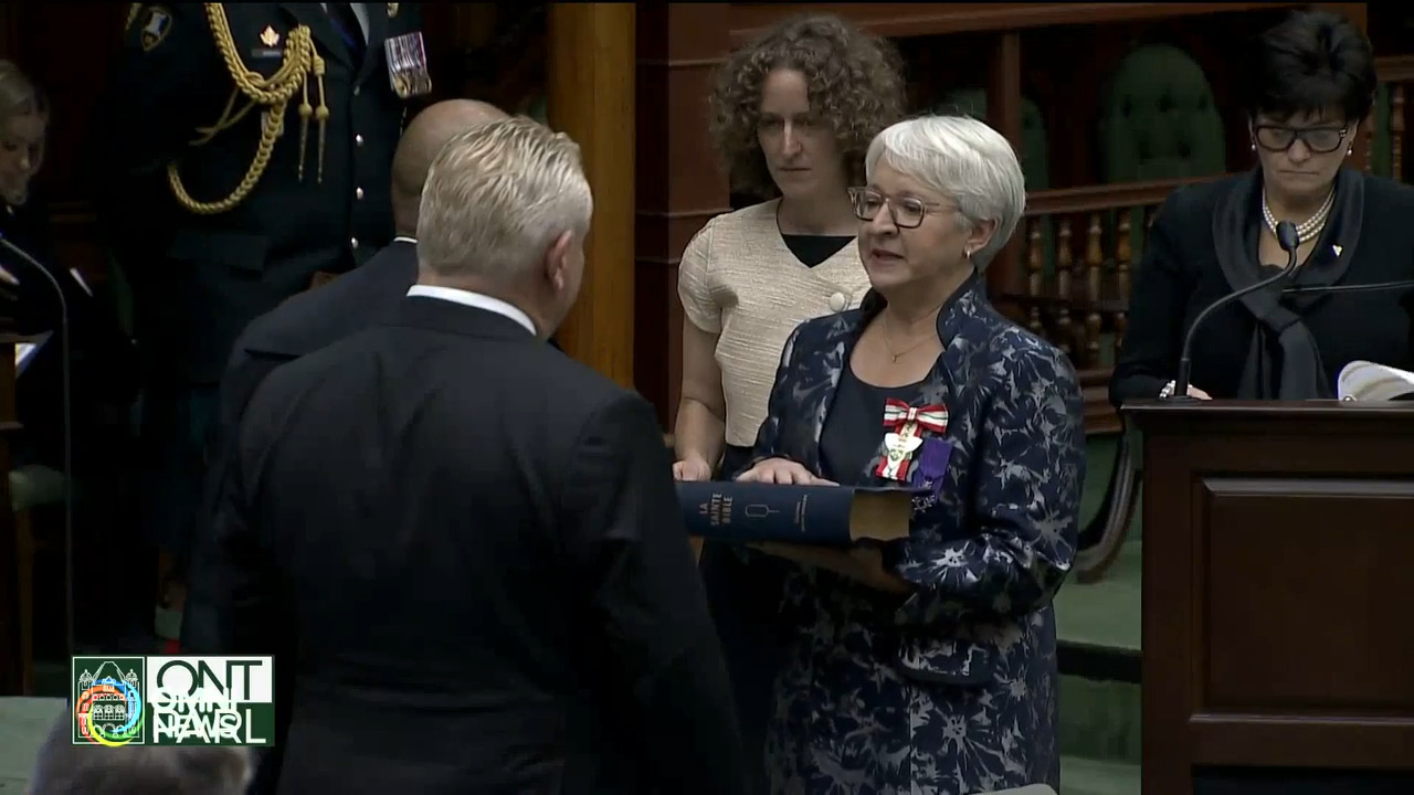 Edith Dumont宣誓就任安省省督